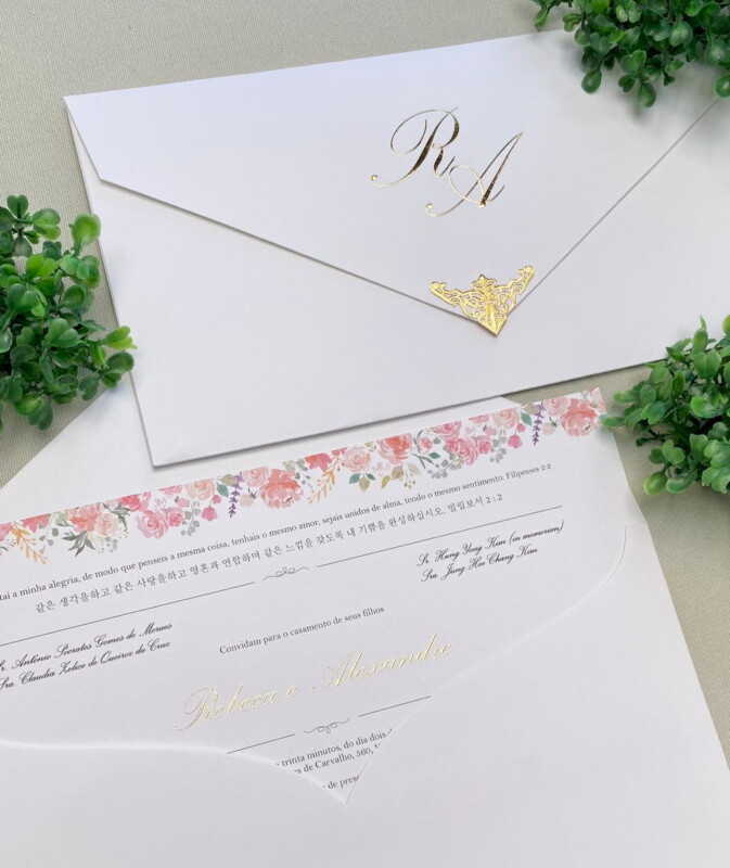 Convite Romantic – off white e dourado - Prisma Convites